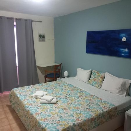 Sao Jose Guesthouse ปอนตาเดลกาดา ภายนอก รูปภาพ