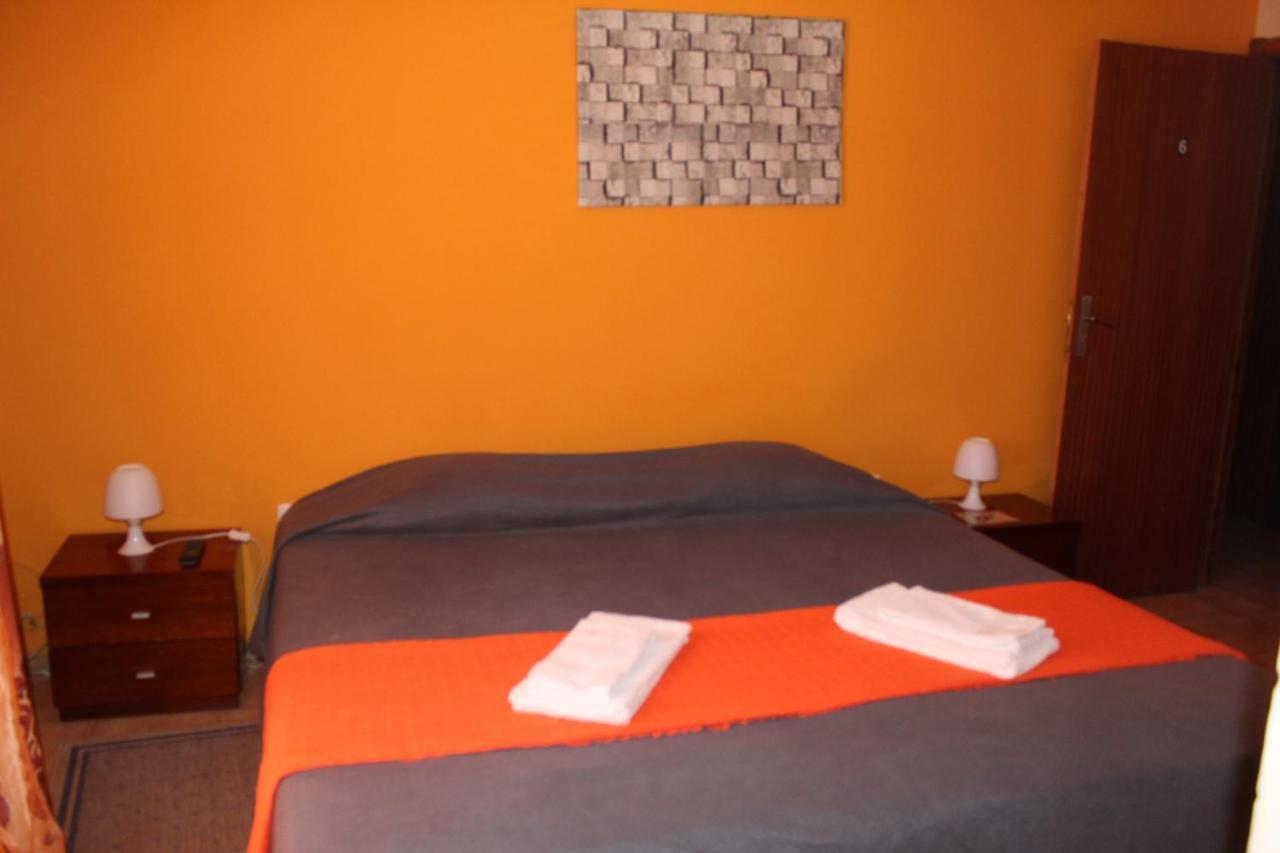 Sao Jose Guesthouse ปอนตาเดลกาดา ภายนอก รูปภาพ