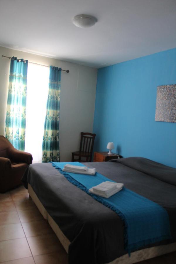 Sao Jose Guesthouse ปอนตาเดลกาดา ภายนอก รูปภาพ