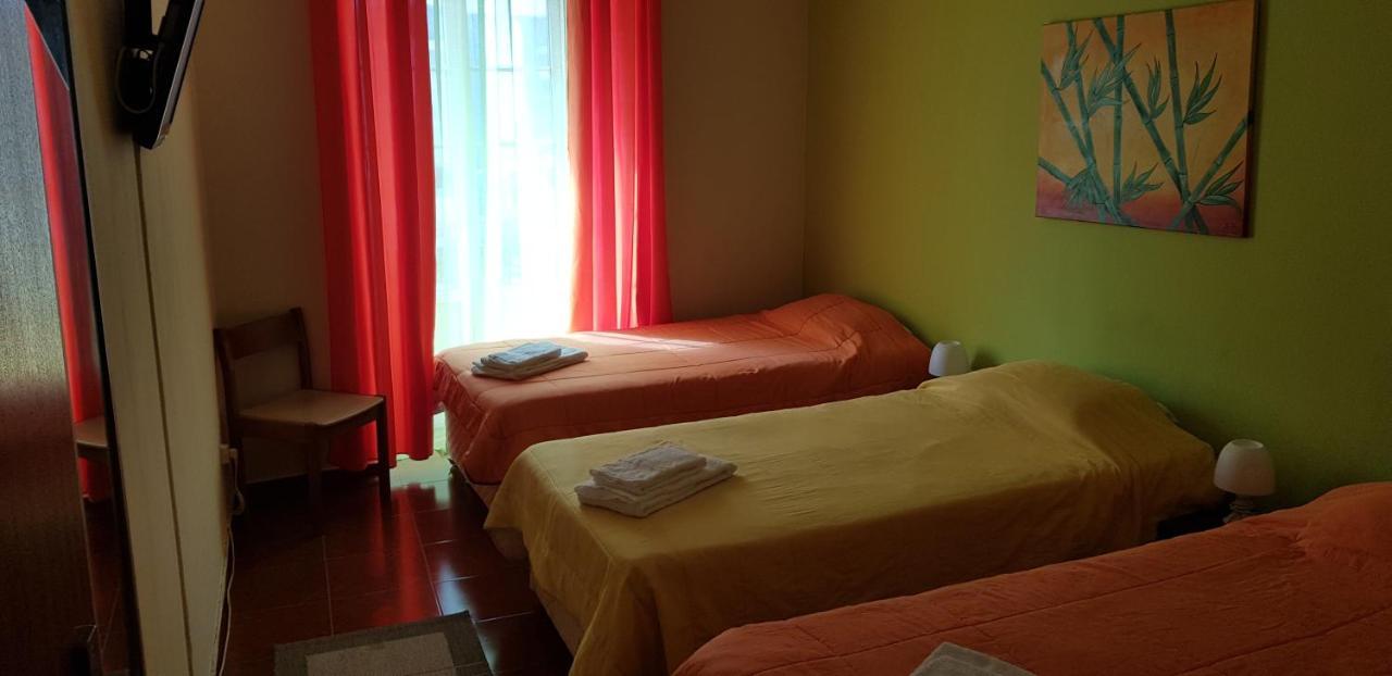 Sao Jose Guesthouse ปอนตาเดลกาดา ภายนอก รูปภาพ