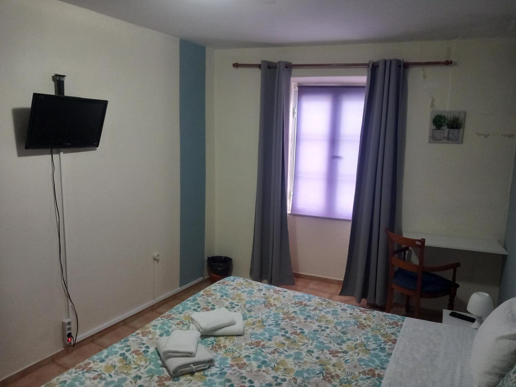 Sao Jose Guesthouse ปอนตาเดลกาดา ภายนอก รูปภาพ