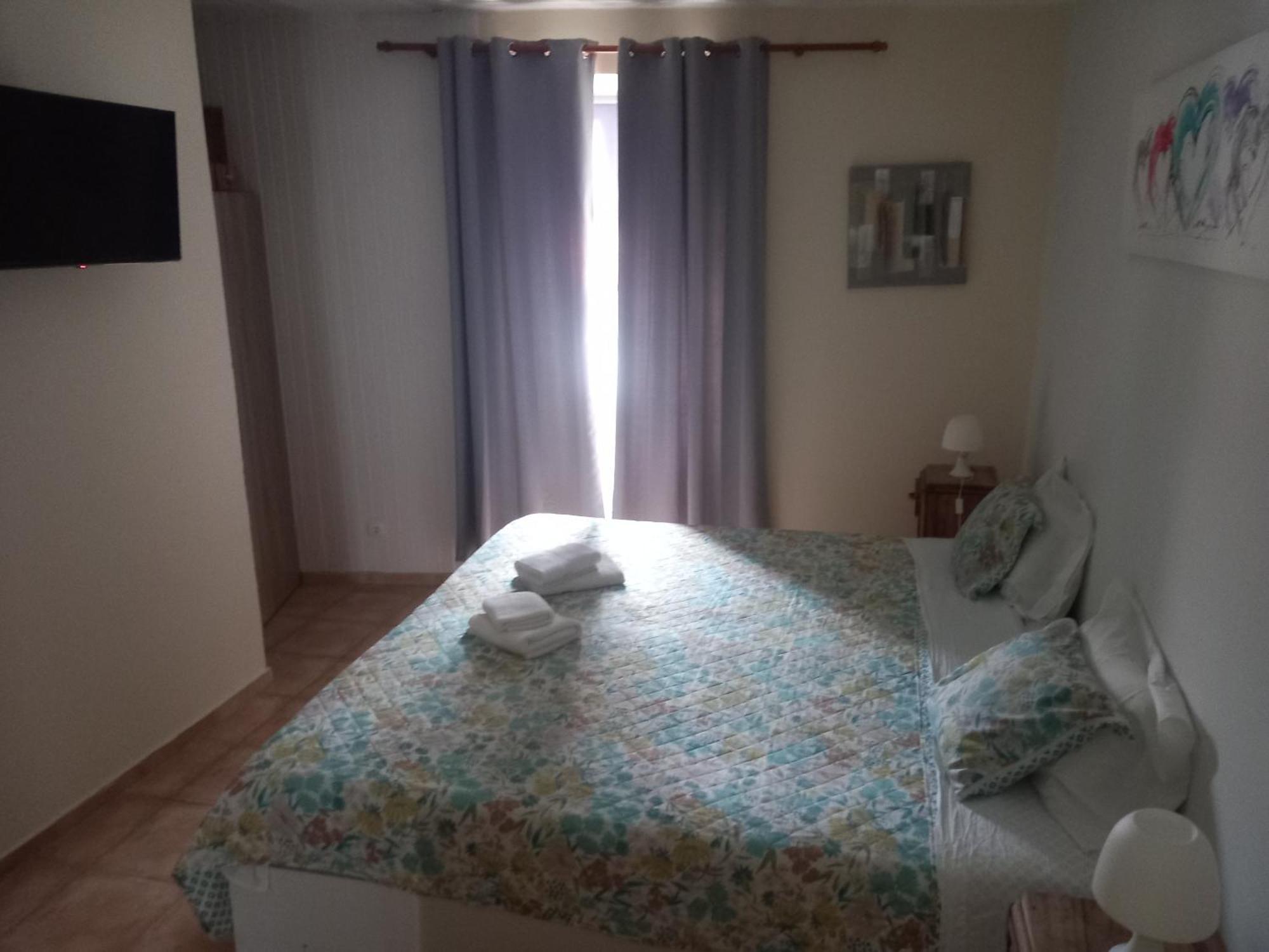 Sao Jose Guesthouse ปอนตาเดลกาดา ภายนอก รูปภาพ