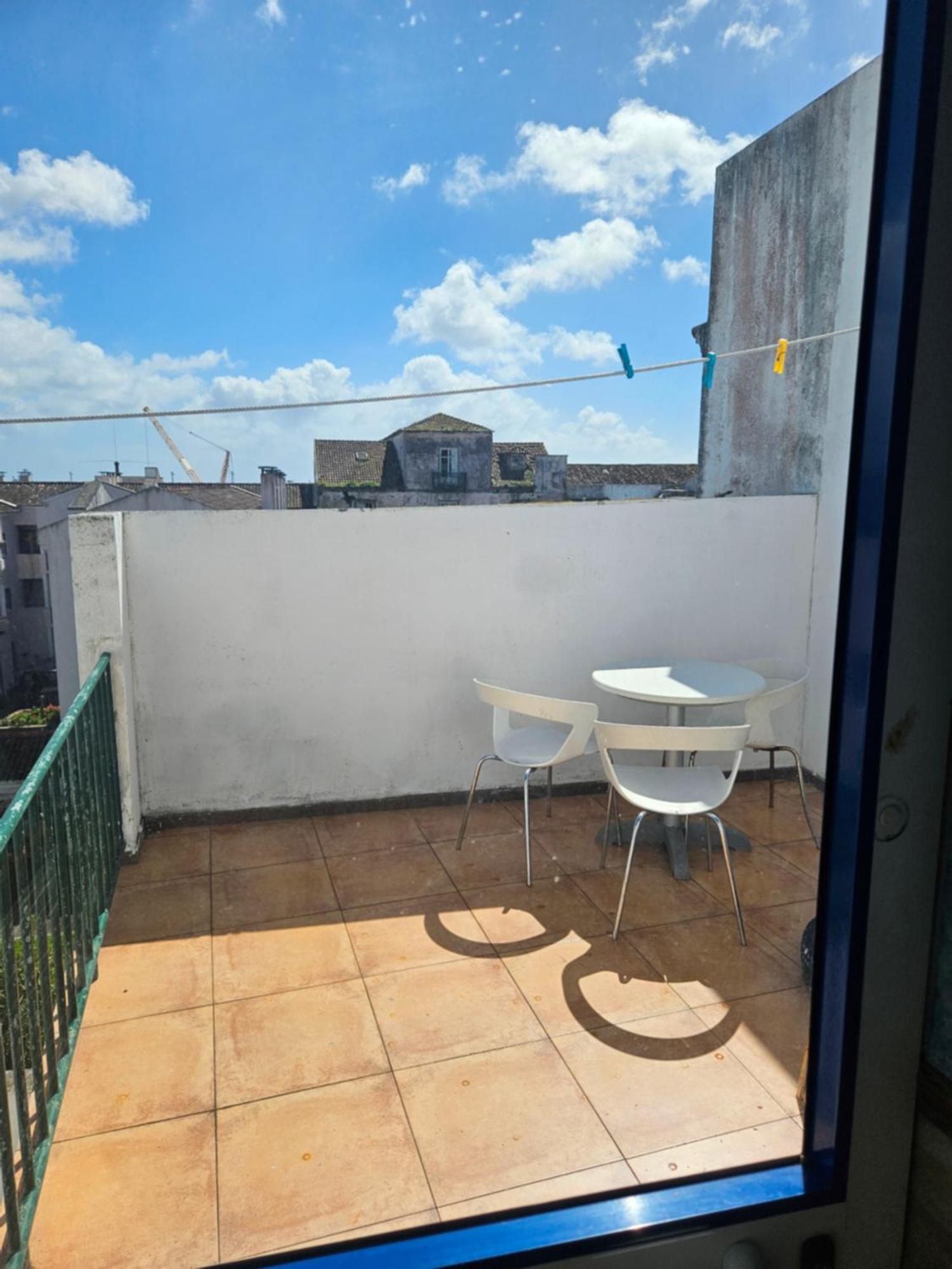 Sao Jose Guesthouse ปอนตาเดลกาดา ภายนอก รูปภาพ