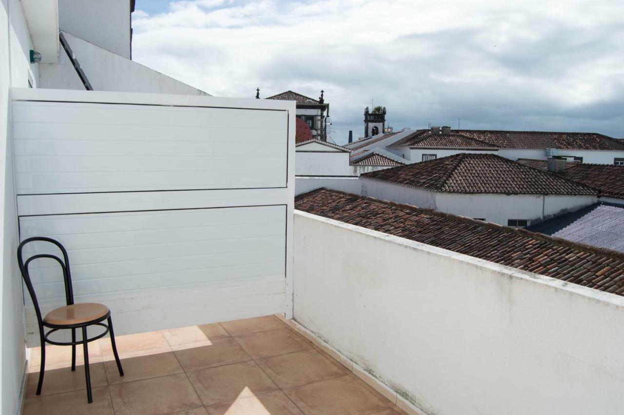 Sao Jose Guesthouse ปอนตาเดลกาดา ภายนอก รูปภาพ