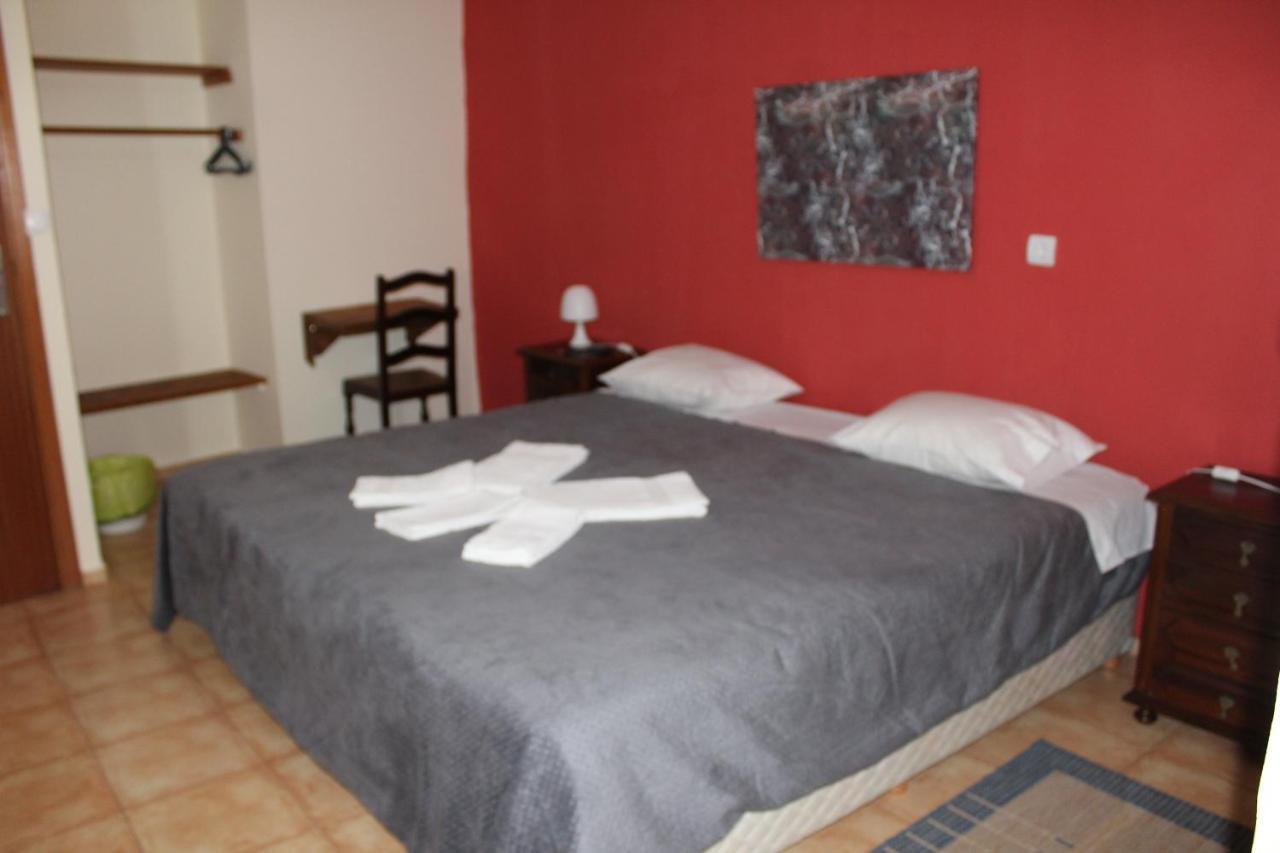 Sao Jose Guesthouse ปอนตาเดลกาดา ภายนอก รูปภาพ