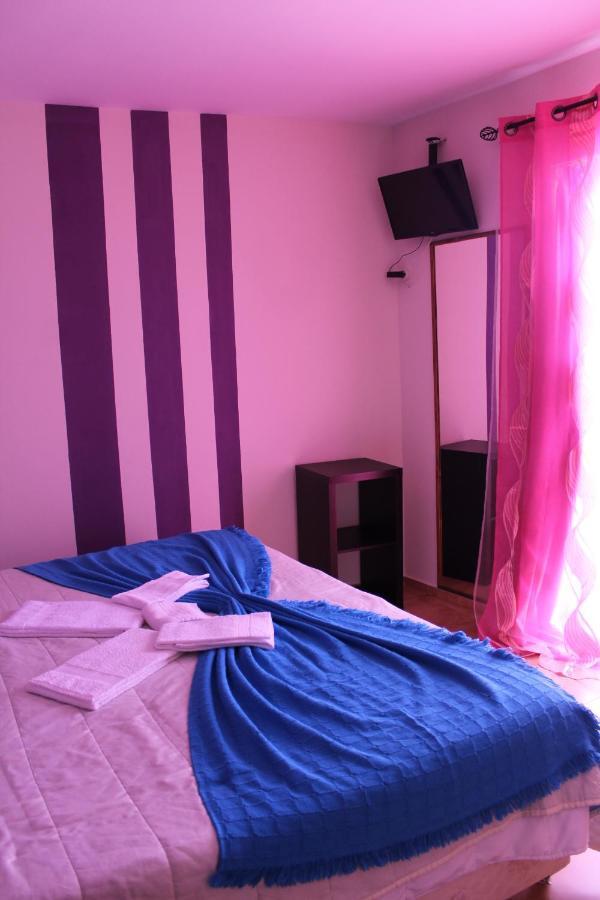 Sao Jose Guesthouse ปอนตาเดลกาดา ภายนอก รูปภาพ