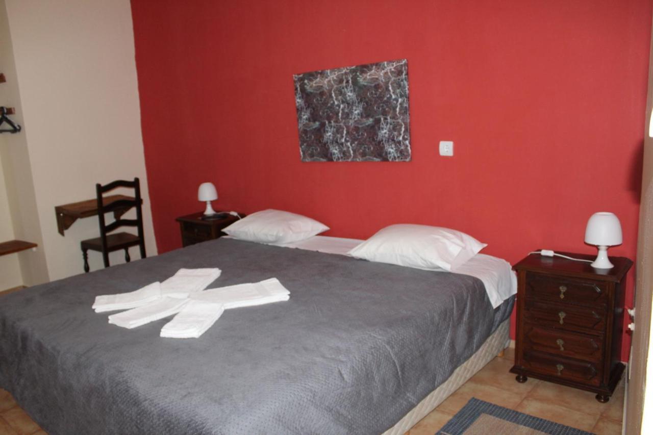 Sao Jose Guesthouse ปอนตาเดลกาดา ภายนอก รูปภาพ