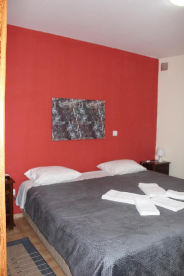 Sao Jose Guesthouse ปอนตาเดลกาดา ภายนอก รูปภาพ